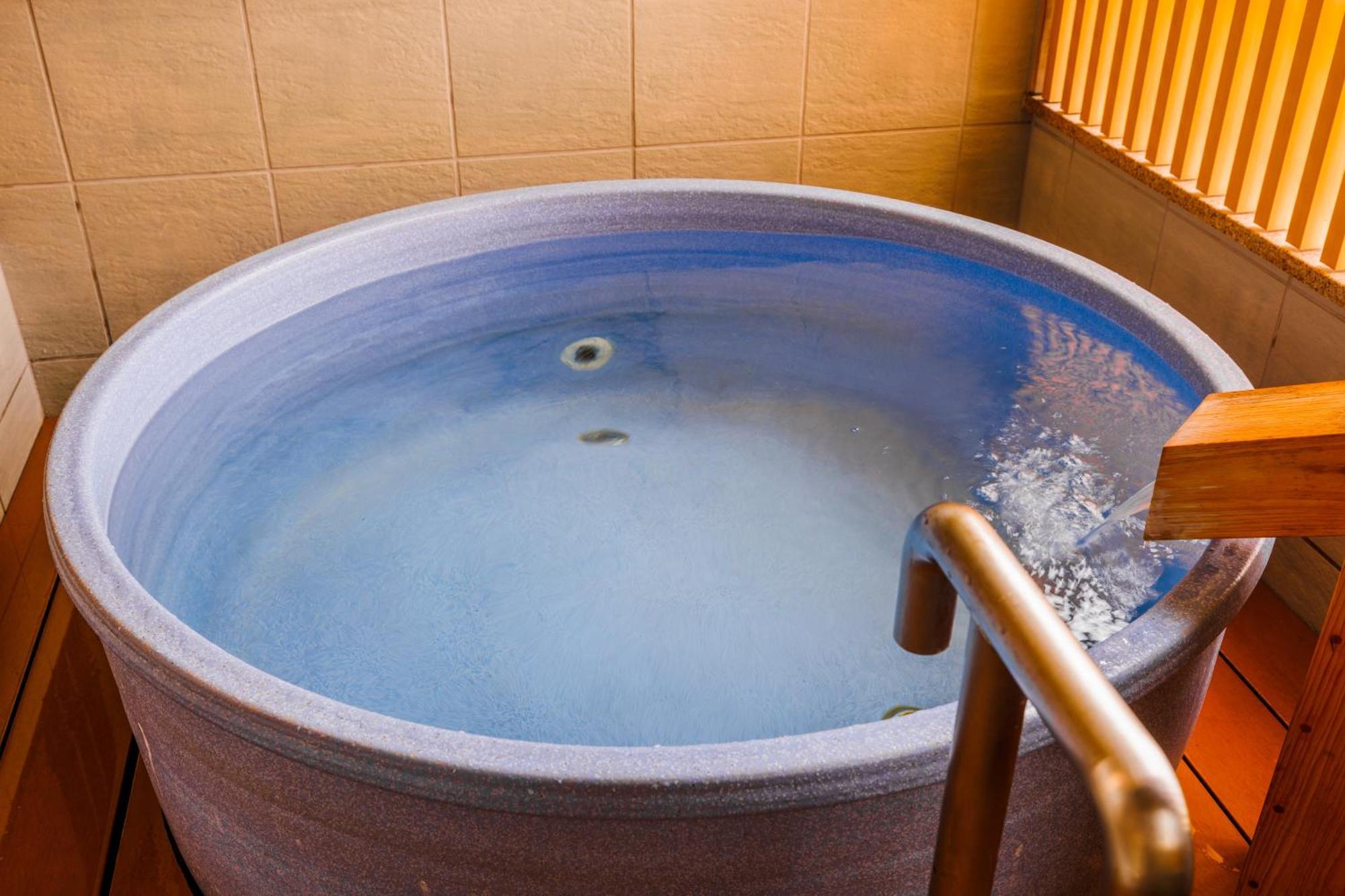 Ryokan Kamenoi 4*